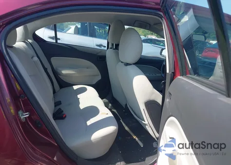 2019 Mitsubishi Mirage Es z USA, uszkodzony, nr VIN ML32F3FJ2KHF09705